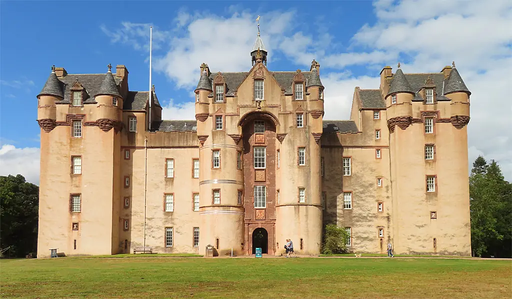 Fyvie Castle, Turriff