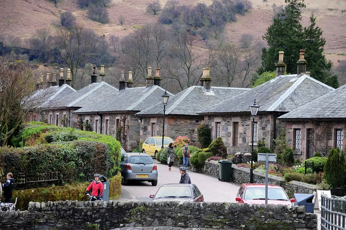 Luss, Luss