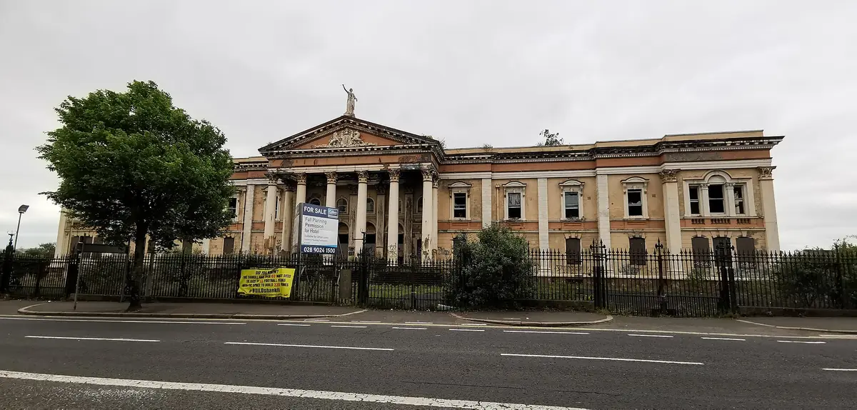Crumlin Road Gaol, Crumlin Road