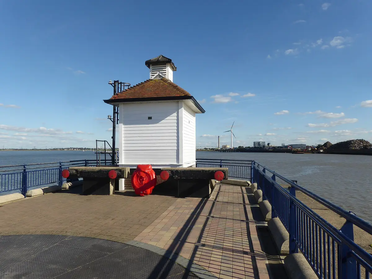 Erith Riverside Gardens, Erith