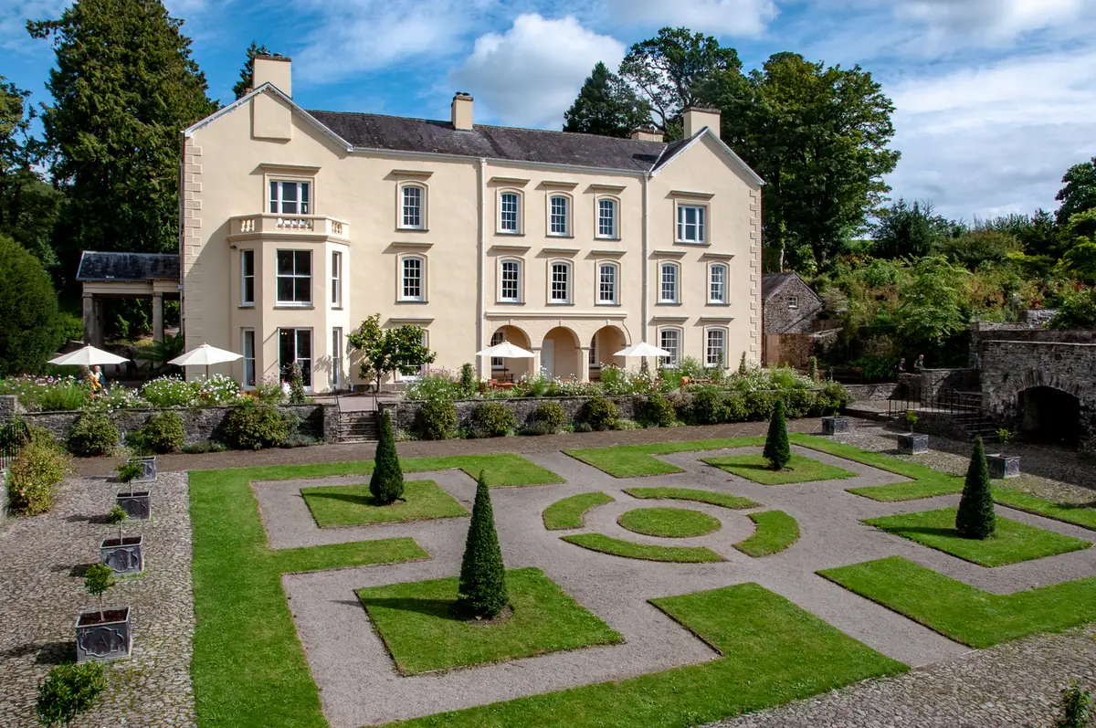 Aberglasney House and Gardens, Llangathen