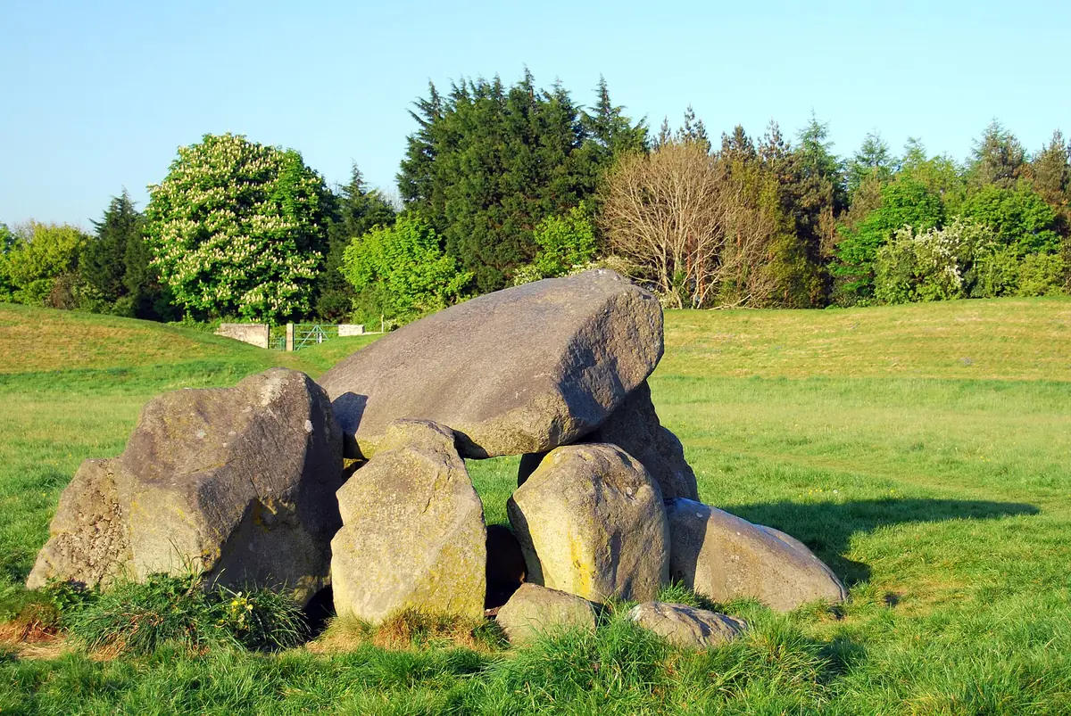Giant's Ring, Ballynahatty