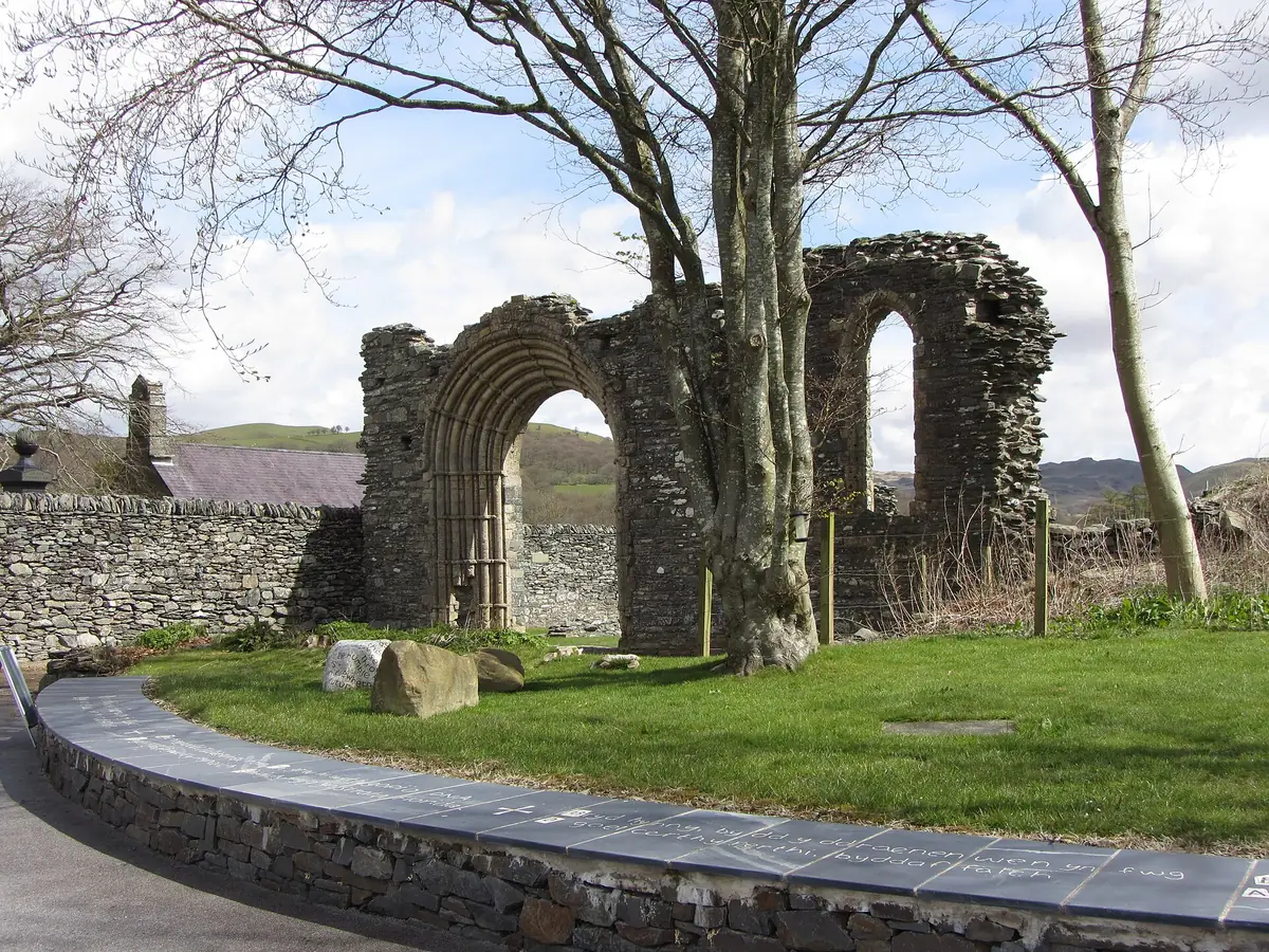 Strata Florida Abbey, Tregaron