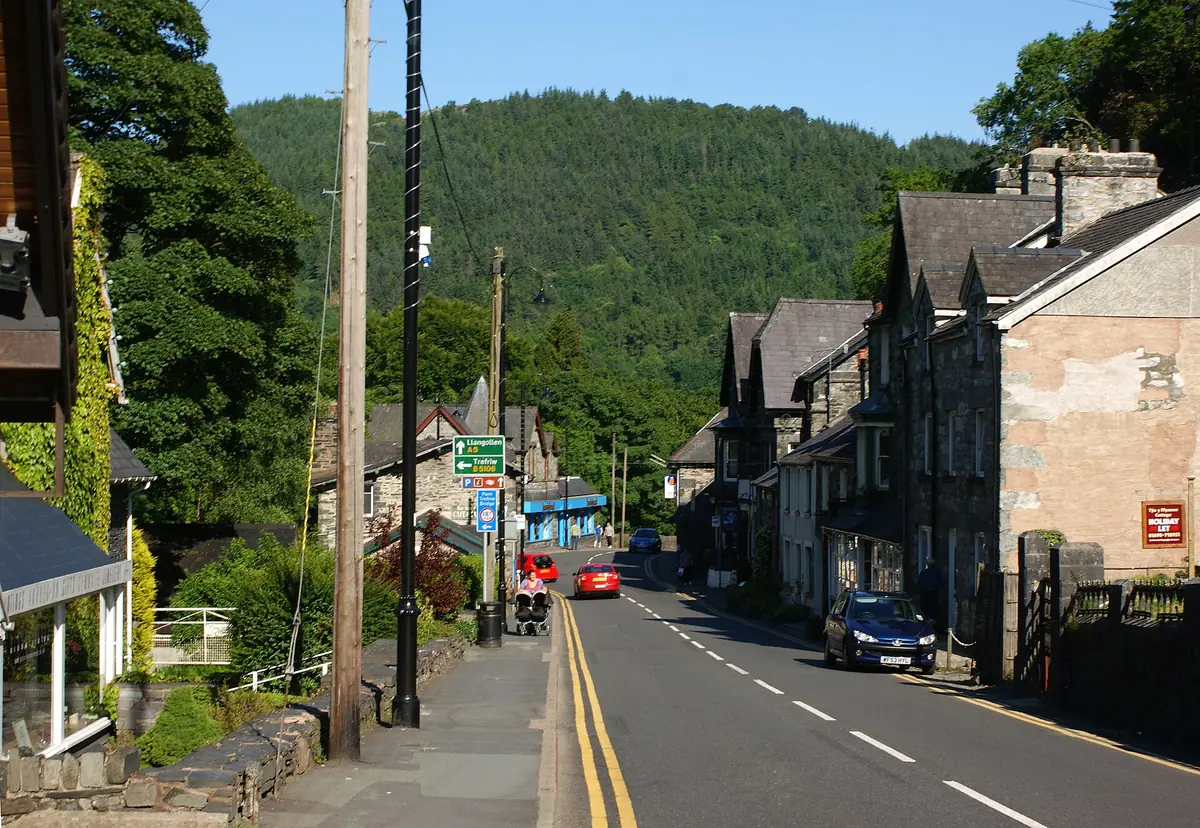 Betws-y-Coed, Betws-y-Coed
