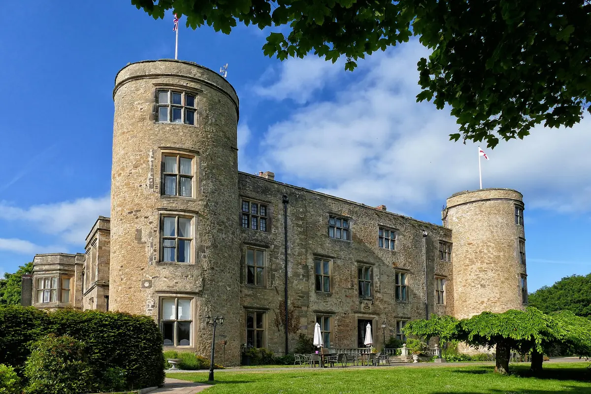 Walworth Castle, Walworth