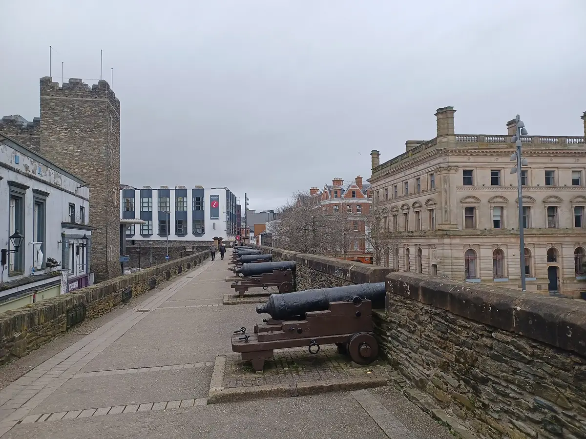 Derry City Walls, Derry
