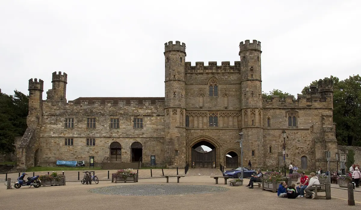 1066 Battle of Hastings, Abbey and Battlefield, Battle