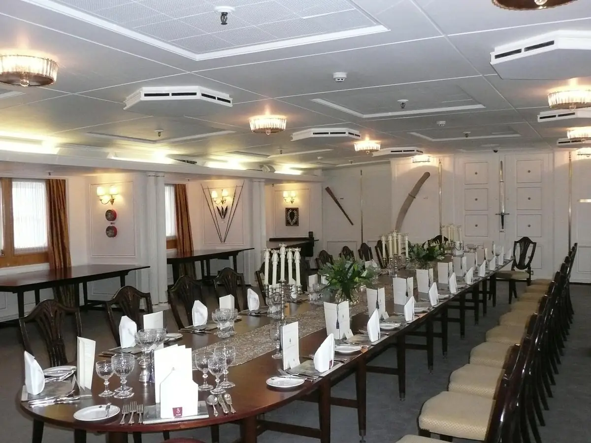 The Royal Yacht Britannia, Leith