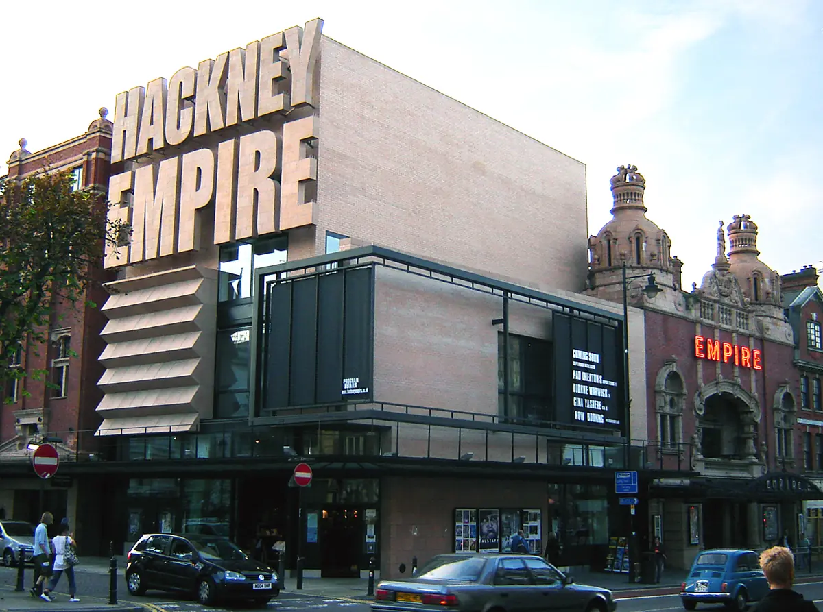 Hackney Empire, Hackney Central