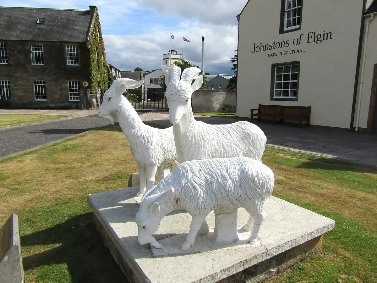 Johnstons of Elgin, Elgin