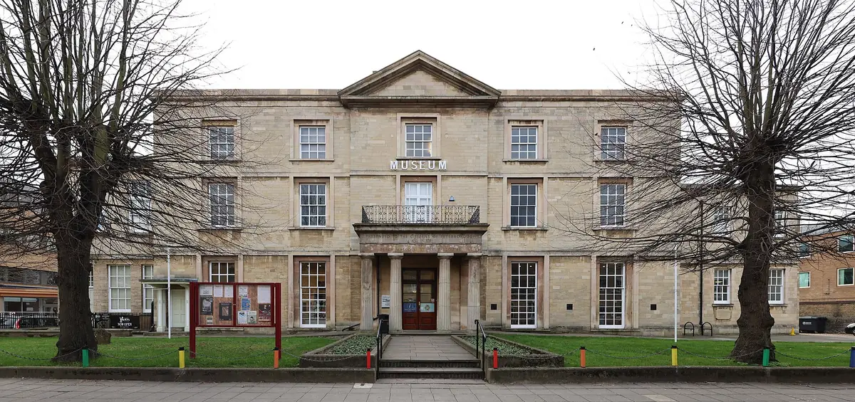 Peterborough Museum and Art Gallery, Peterborough