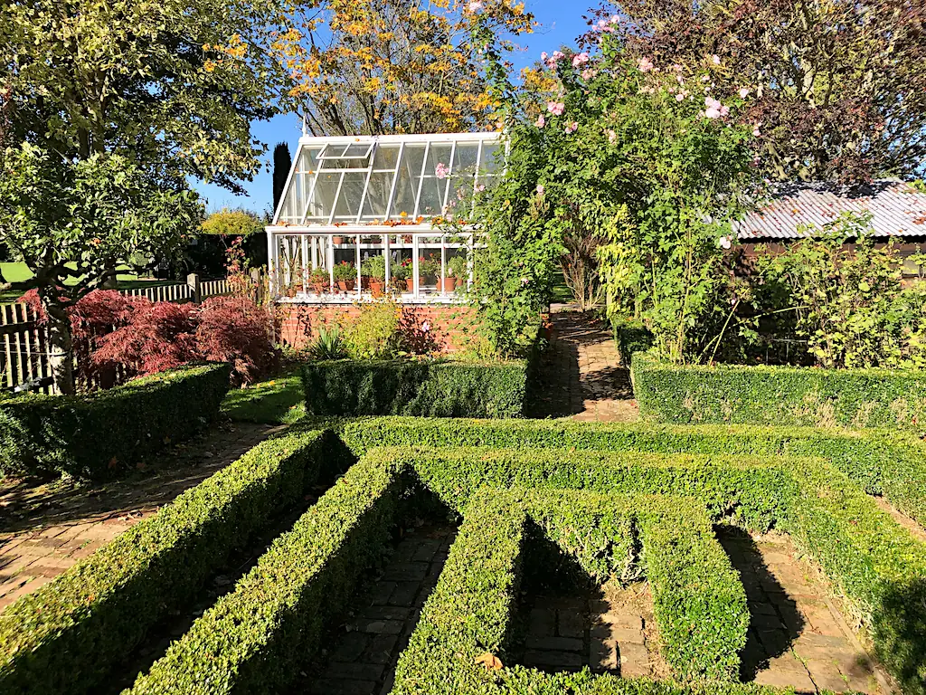Barnsdale Gardens, Exton