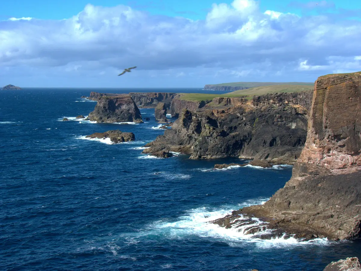 Eshaness Cliffs and Lighthouse, Eshaness
