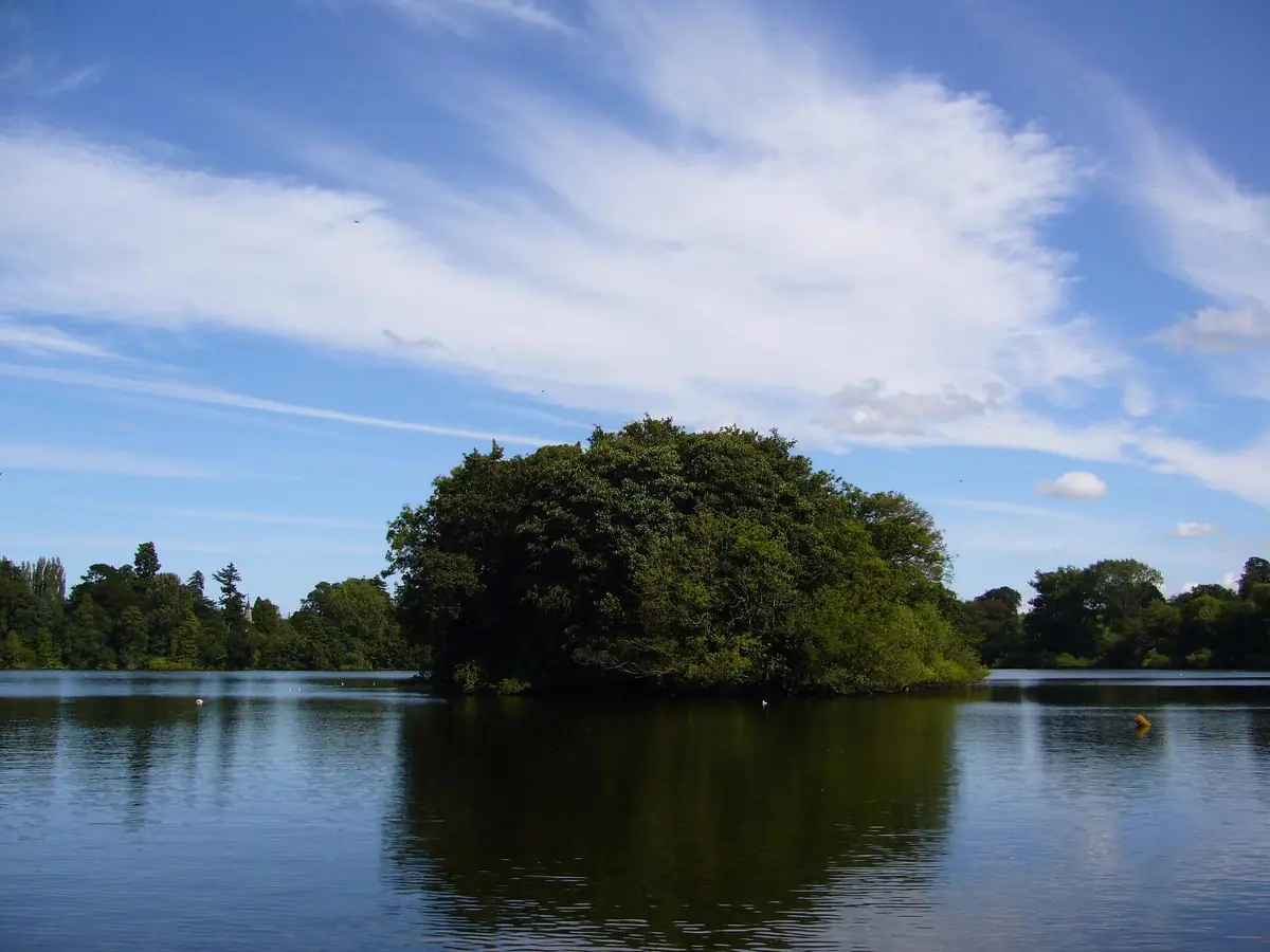 The Mere at Ellesmere, Ellesmere