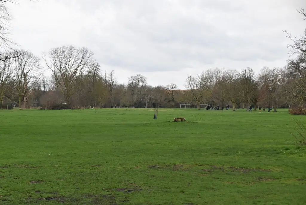 Beddington Park, Beddington