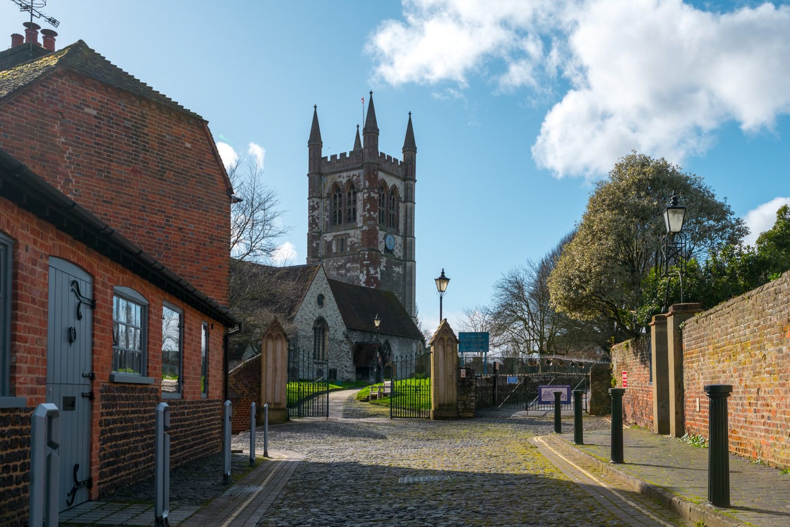 Farnham, Godalming