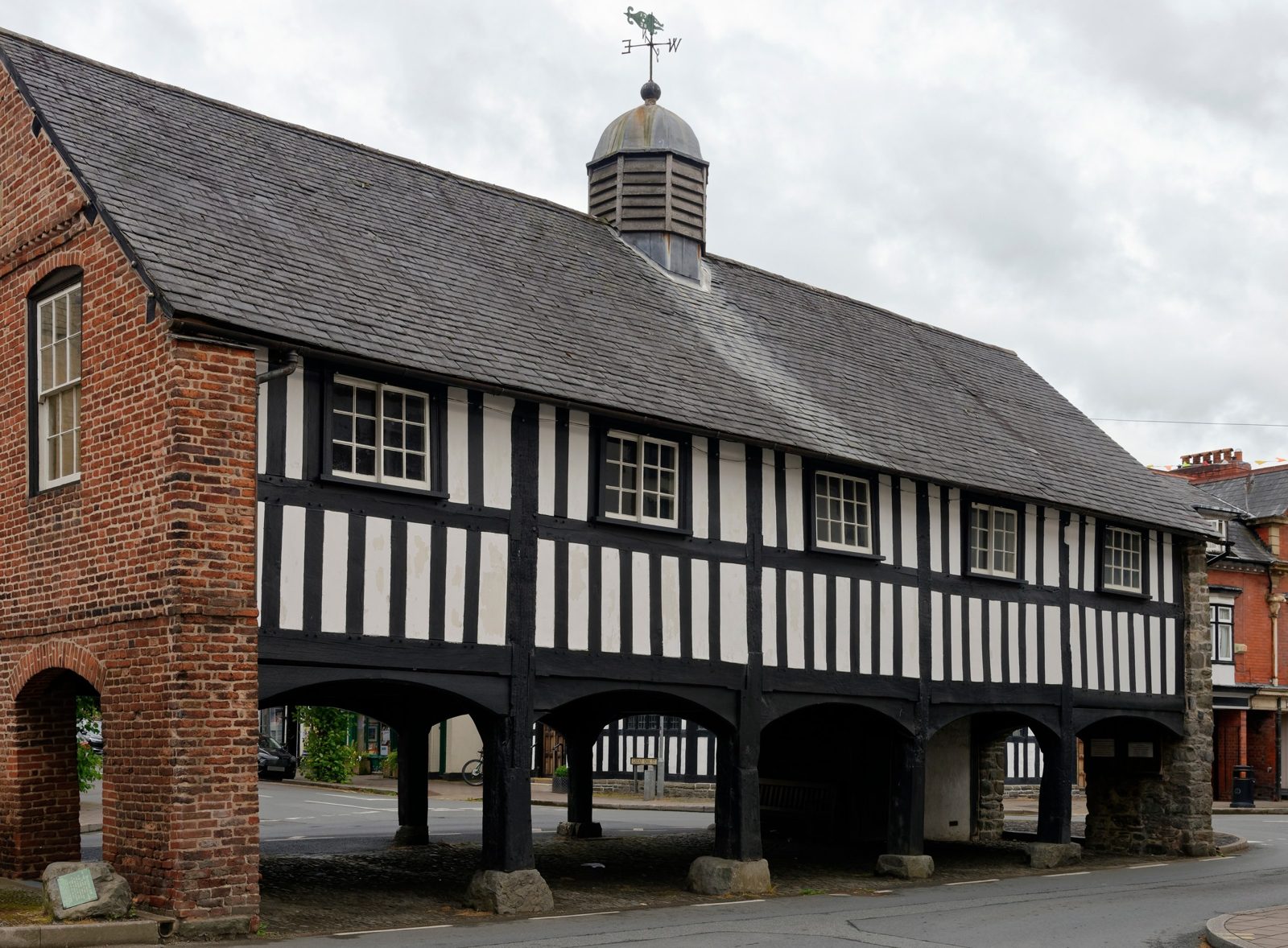Llanidloes, Rhayader