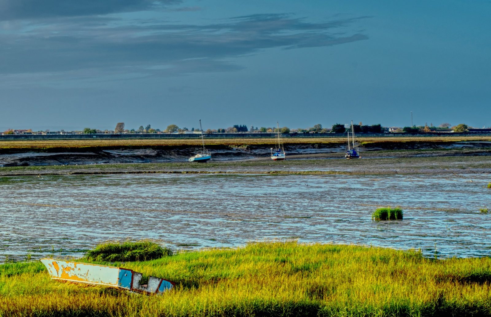 South Benfleet, Laindon