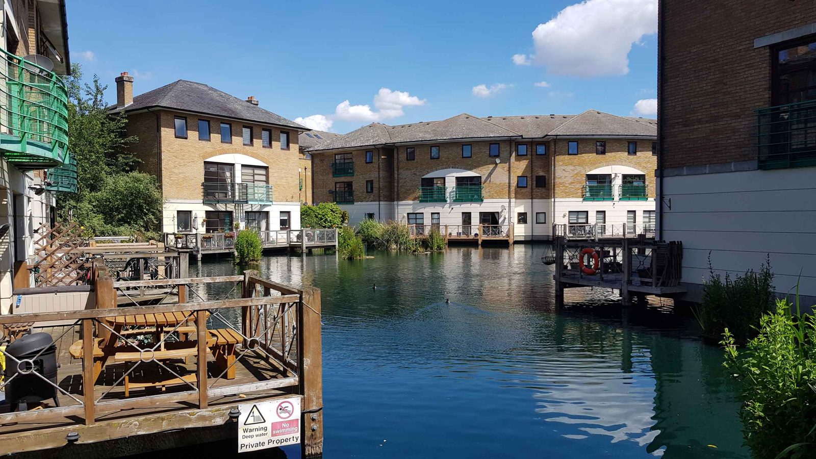 Surrey Quays, Limehouse