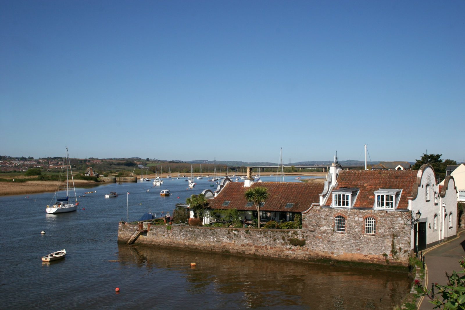 Topsham, Bradninch