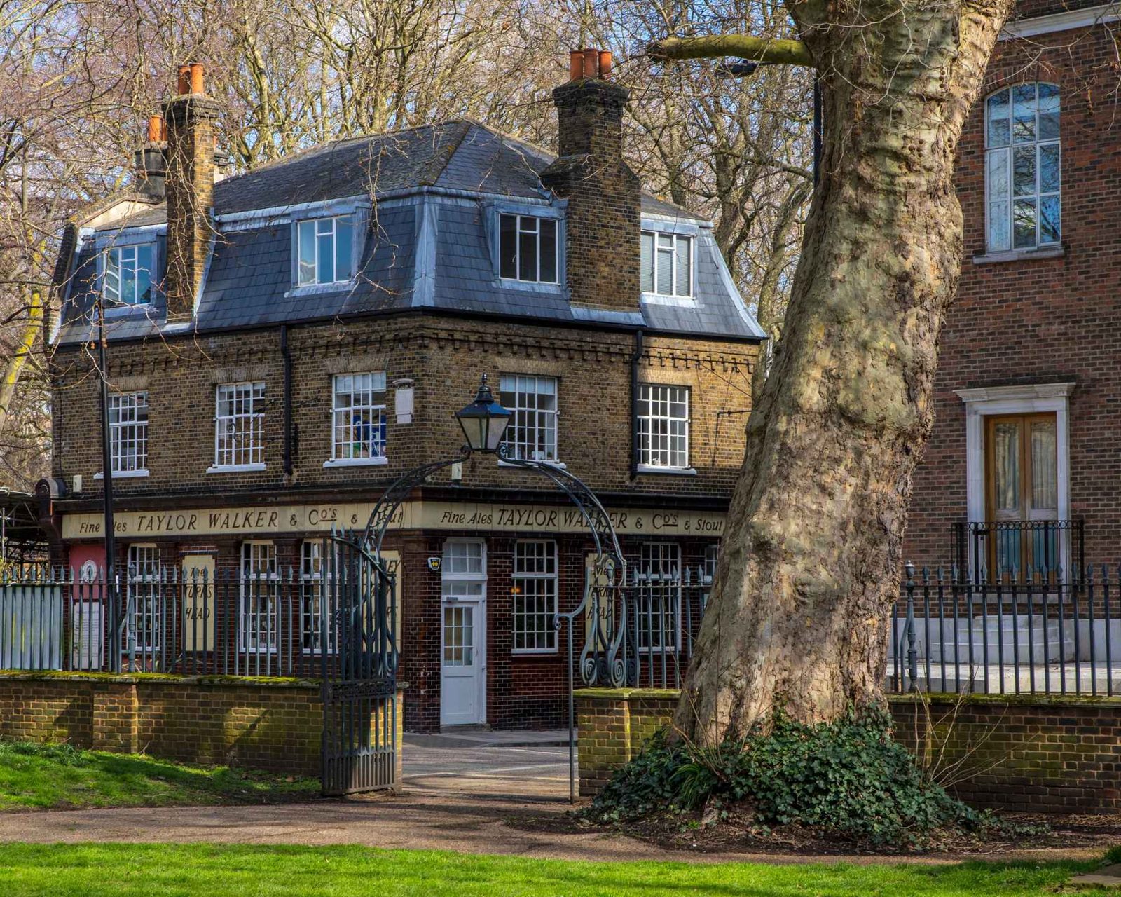 Wapping, Tower Hamlets