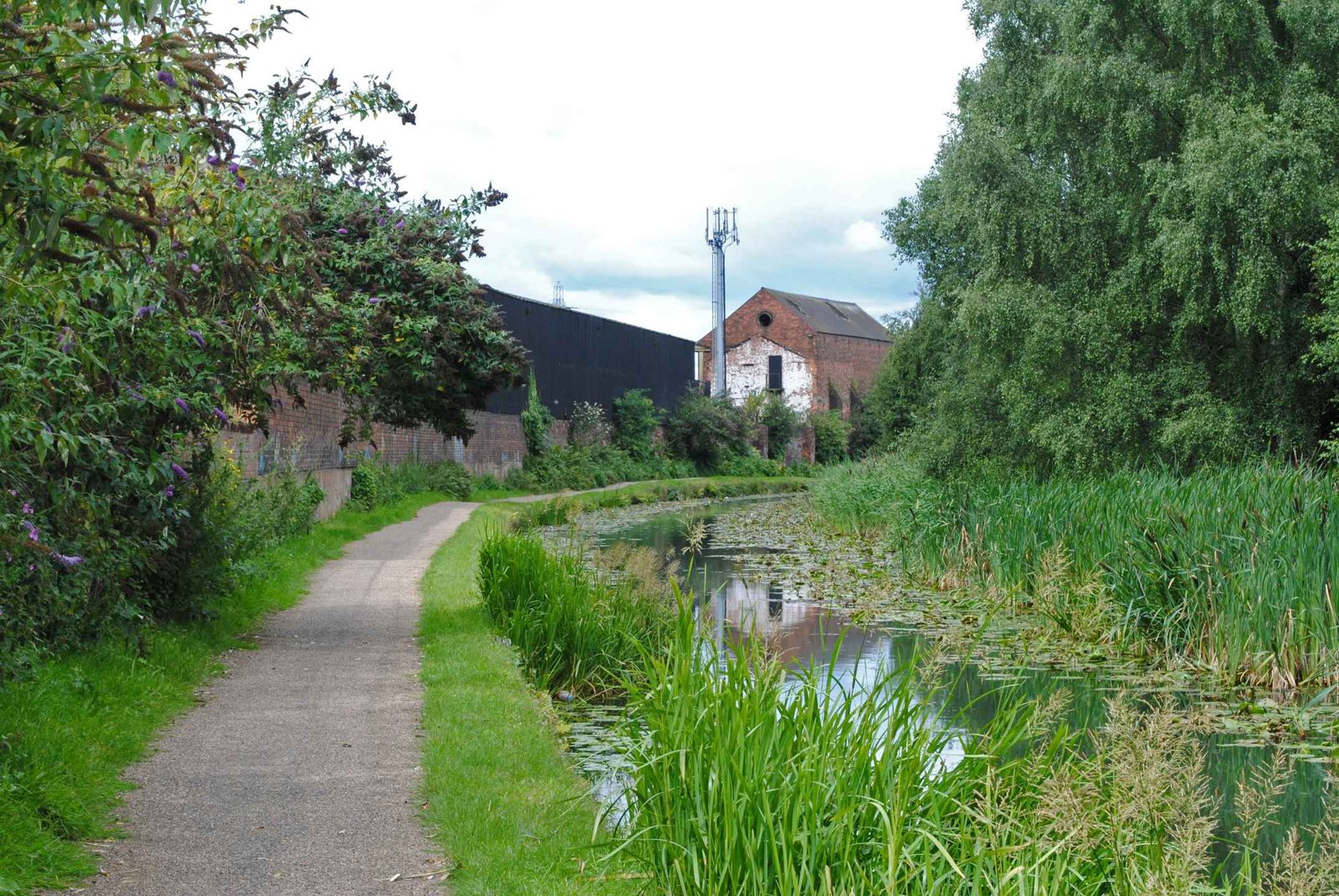 Willenhall, Moxley