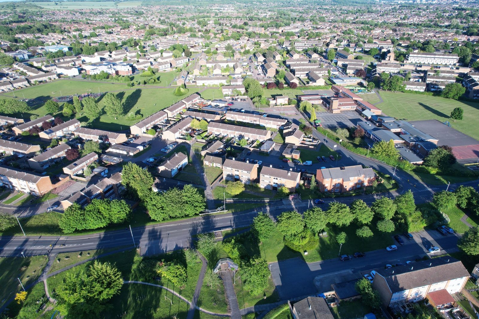 Woodside, Luton