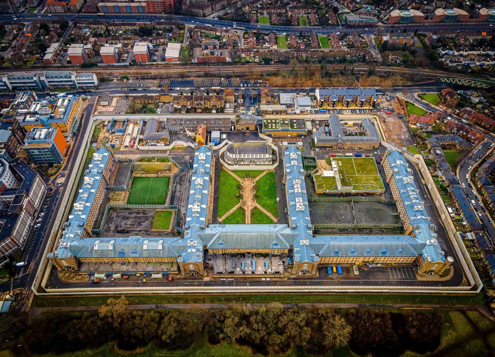 Wormwood Scrubs, Shepherds Bush