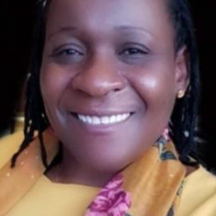 Photo of carer Lynette V.