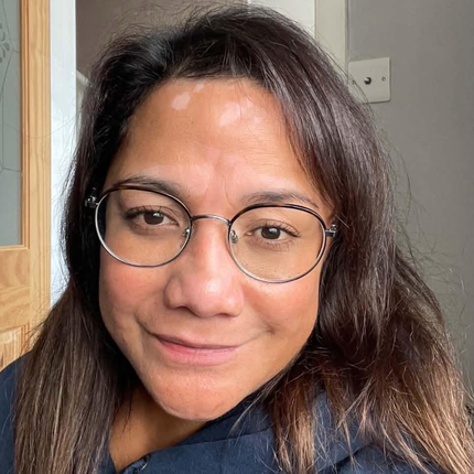 Lesina M, carer