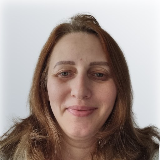 Camelia B, carer