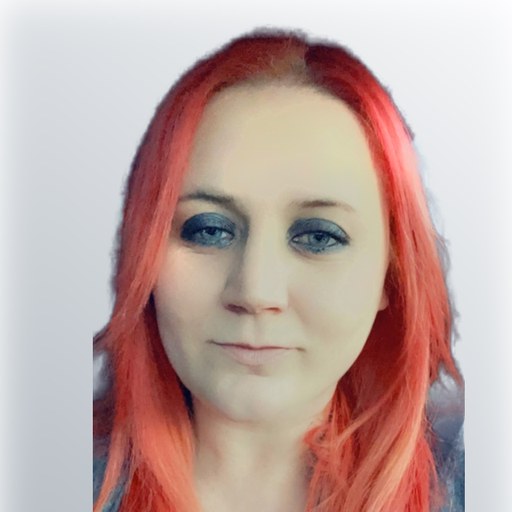 Jamie-Leigh P, carer