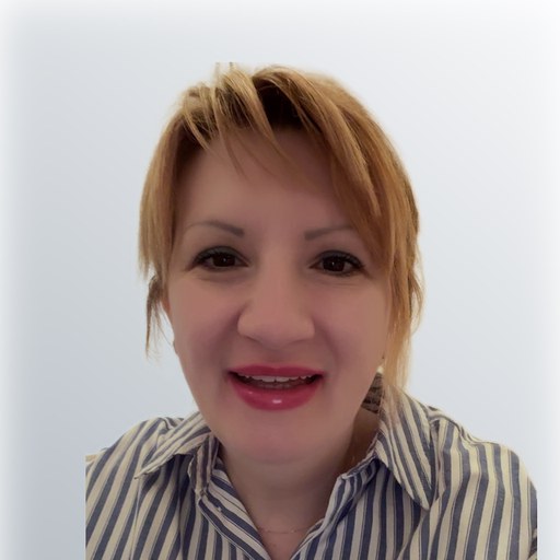 Mona Lucica B, carer
