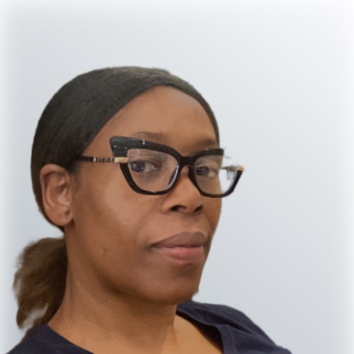 Photo of carer Evonne D.