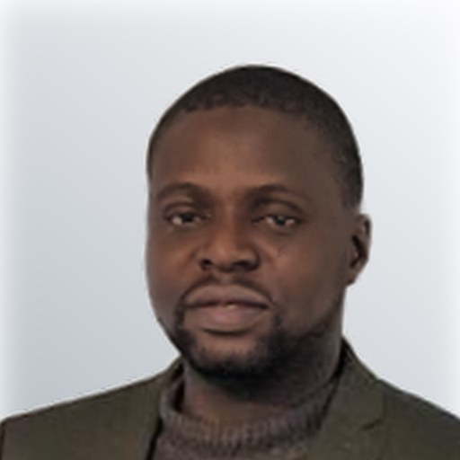 Qudus L., carer