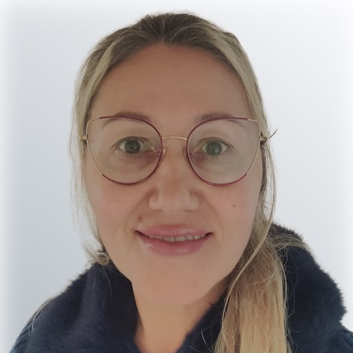Photo of carer Ana R.