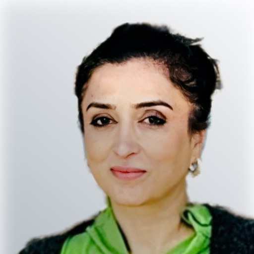 Photo of carer Humaira K.