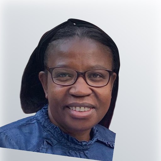 Photo of carer Sarah B.