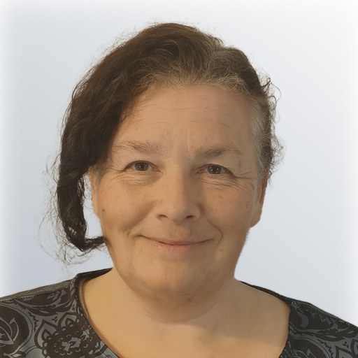 Rosa maria R, carer