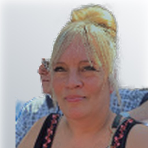 Donella W., carer in Sidcup