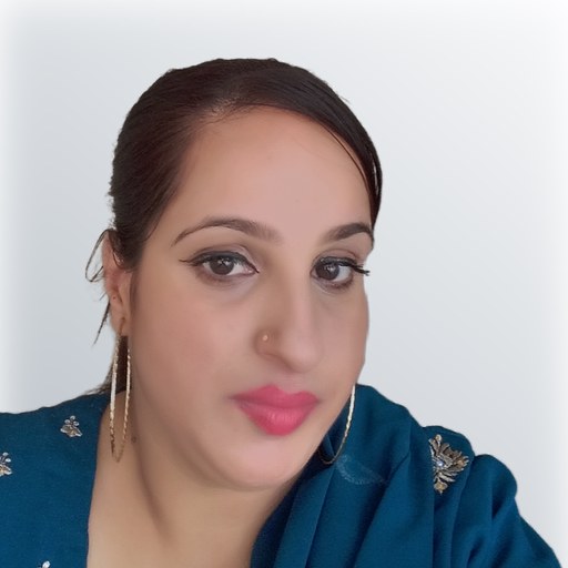 Photo of carer Kubra H.