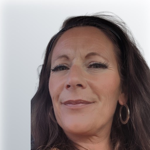 Joanne H, carer