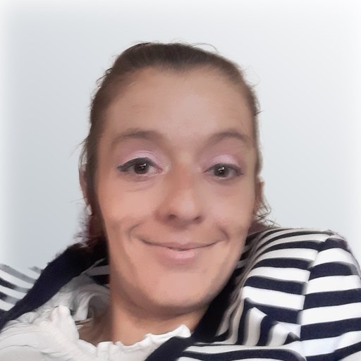 Stacey B, carer