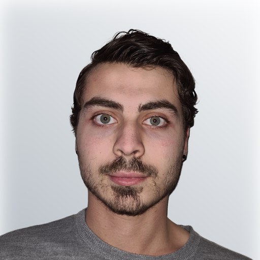 Photo of carer Leonardo R.