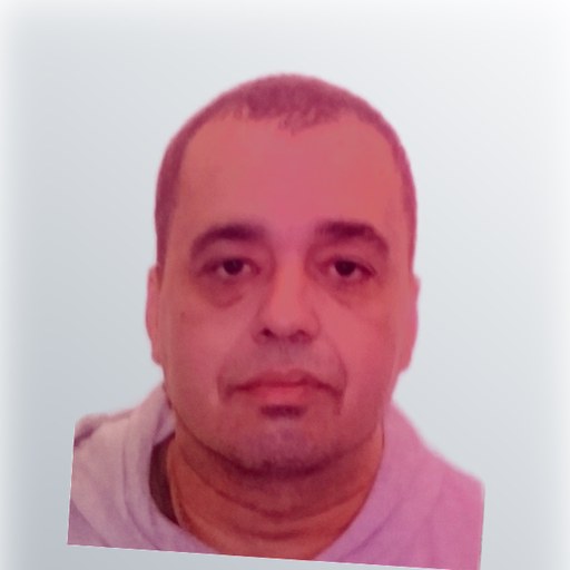 Andre Vicente D, carer