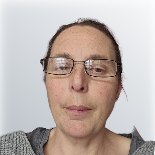 Photo of carer Lorraine M.