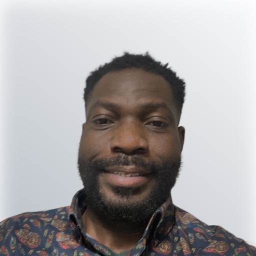 Photo of carer Abiola B.
