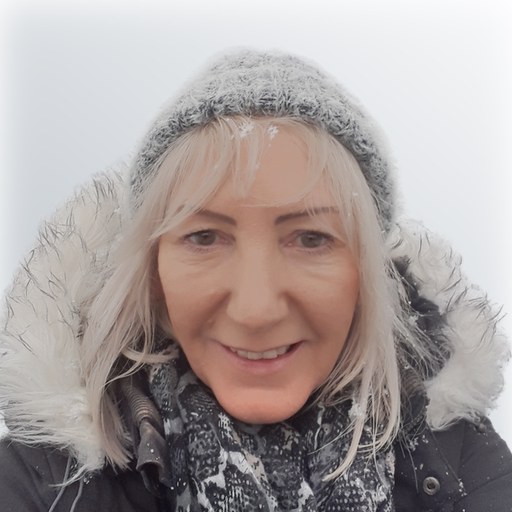 Lindy J, carer