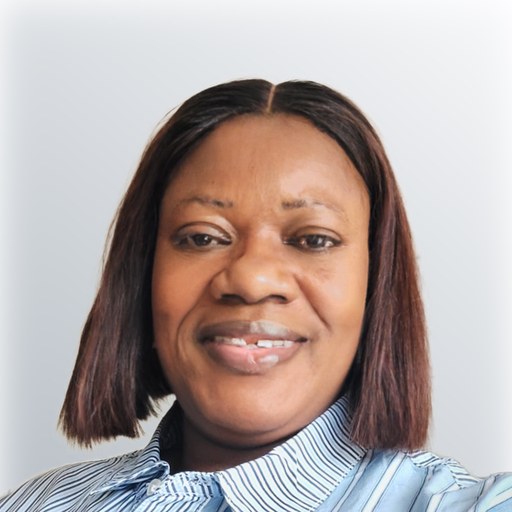 Photo of carer Eniola A.