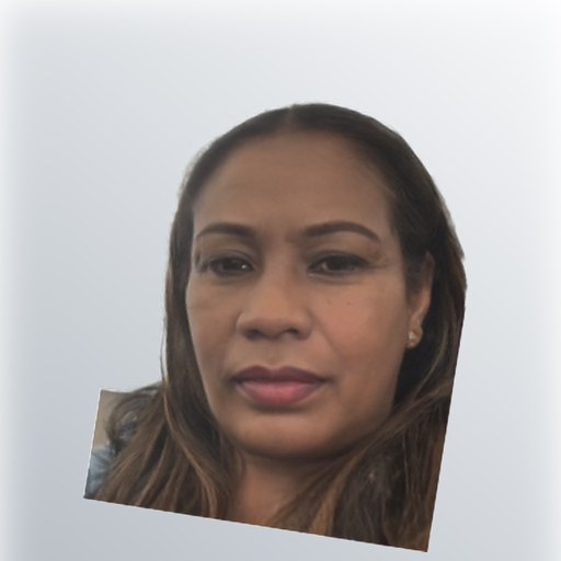 Photo of carer Nesrin E.